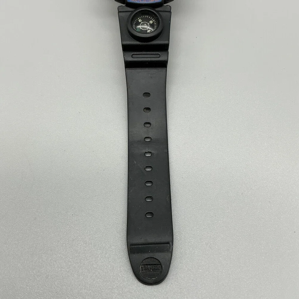 VIntage Timex Reef Gear Mens Watch 43mm Green Digital Black Compass Strap Alarm